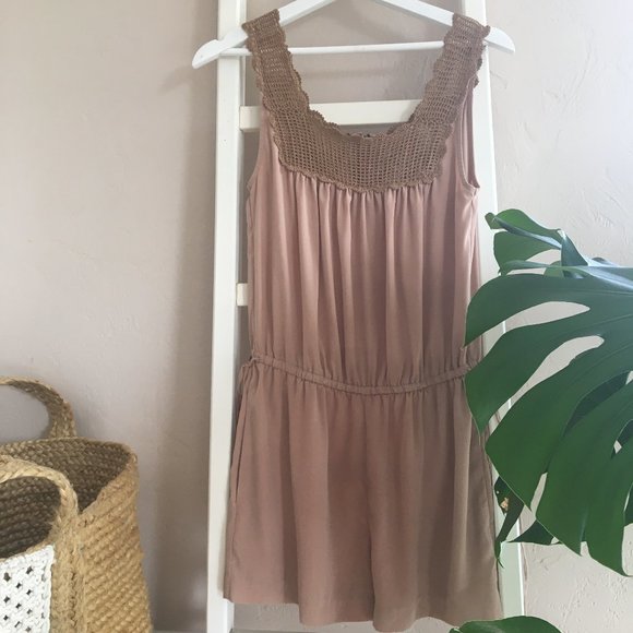 CLUB MONACO crochet lace romper - Picture 4 of 4